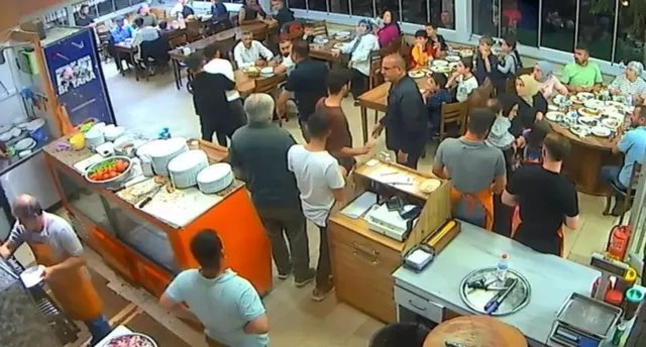 Restoranda darbedilen savcı o anları tek tek anlatı! Kafama yumruk atıldı, bebeğim yere düştü - 2. Resim