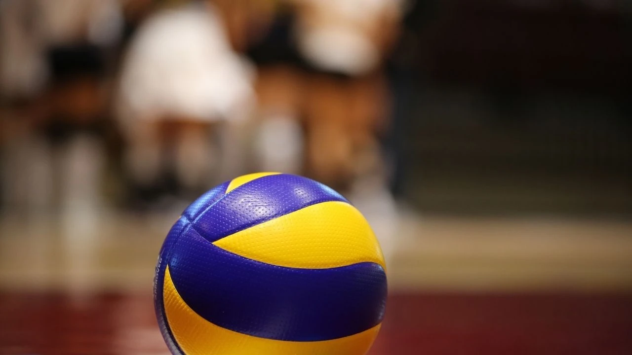 Voleybol maçlarında 3 set alan kazanan takım oluyor - 1. Resim