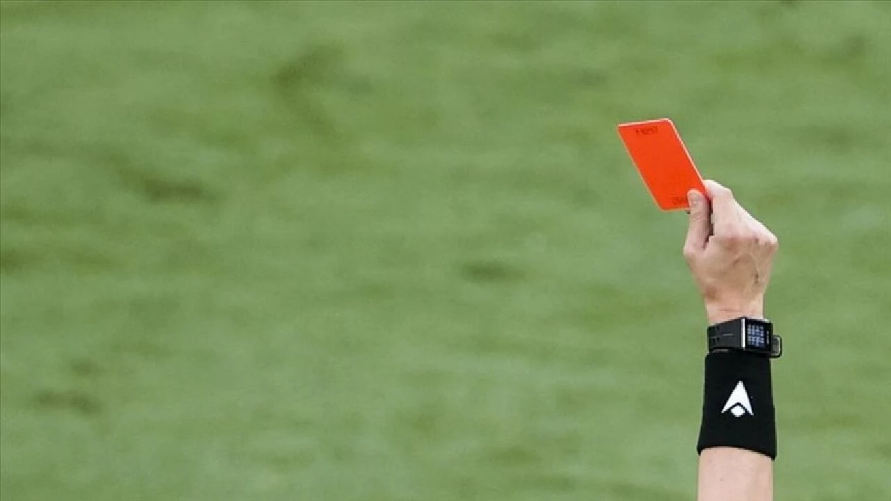 UEFA Avrupa Ligi 3. eleme turu kapsamında oynanacak Trabzonspor ve Rapid Wien maçının hakemi belli oldu