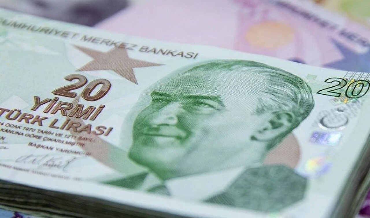 500 TL'lik banknot yeniden soruldu! TCMB Başkanı Karahan geçmiş döneme işaret etti - 1. Resim