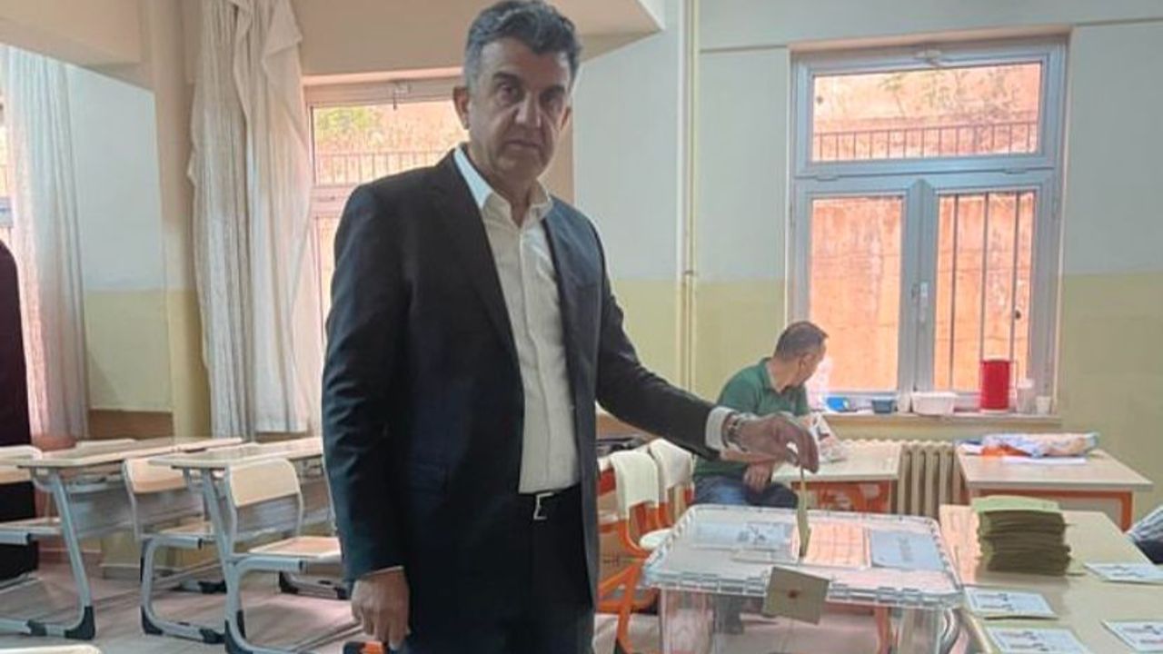 AK Parti Şanlıurfa il başkanlığına Mehmet İlhami Günbegi getirildi