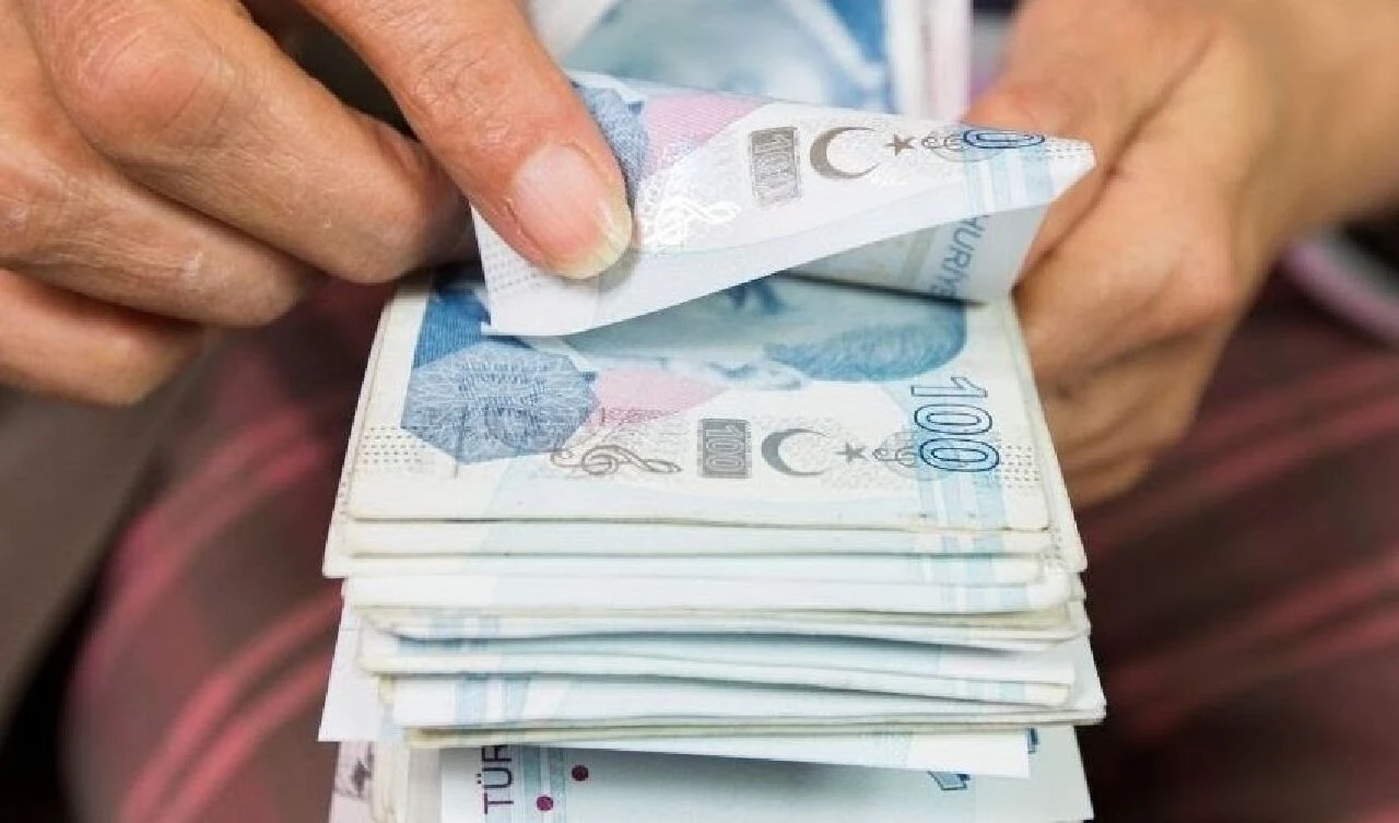 Emekli maaş hesabı sil baştan! SSK ve Bağ-Kur emekli maaşları için yeni uygulama yolda: İşte milyonları ilgilendiren detaylar - 2. Resim