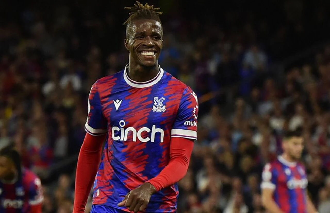 Galatasaray'a Wilfried Zaha piyangosu: İngiltere'den talip çıktı! - 1. Resim