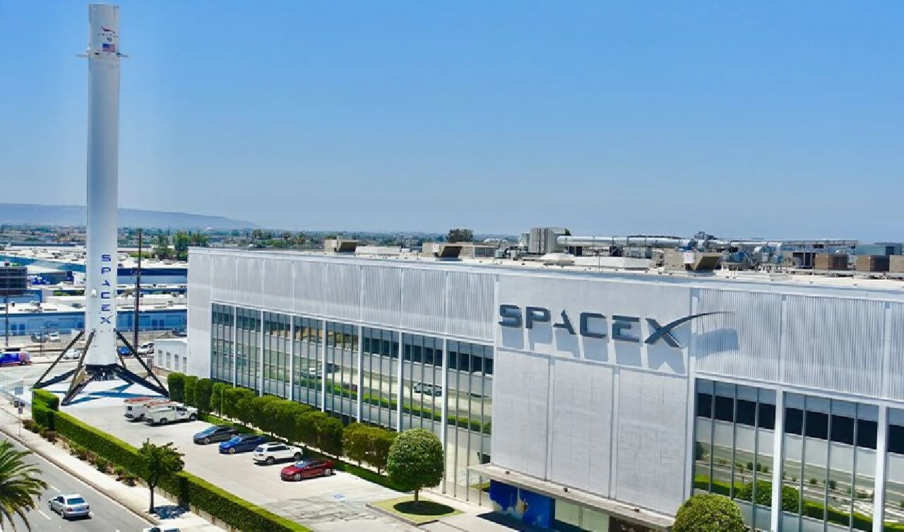 NASA'nın 2 astronotu uzayda mahsur kaldı: Boeing'in mekik arızasına SpaceX'li çözüm