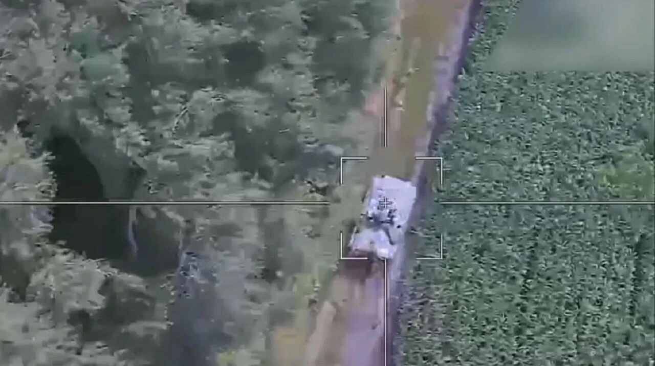 Rus ordusu görüntüleri paylaştı: Ukrayna tankları paramparça oldu