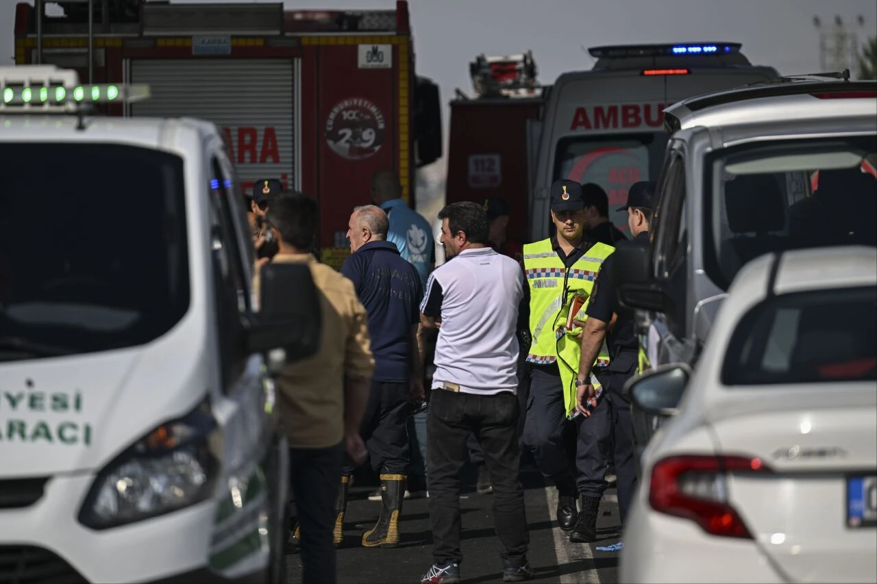 Ankara’daki otobüs kazasında kahreden detay: 1 ay sonra düğünleri vardı! - 1. Resim