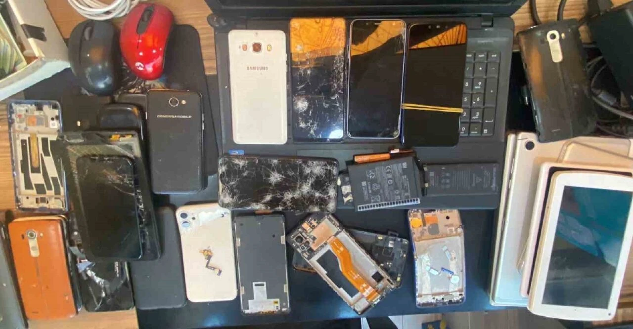 Cebinizdeki gizli tehlike: Telefonunuzu 'sessiz katil' yapan SAR değerine dikkat!