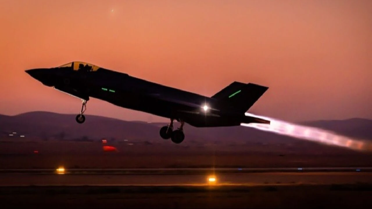 Dünyada üç tane var, biri KAAN'da! Yerli ve milli savaş uçağımızın F-35'te bile olmayan özelliği - 4. Resim