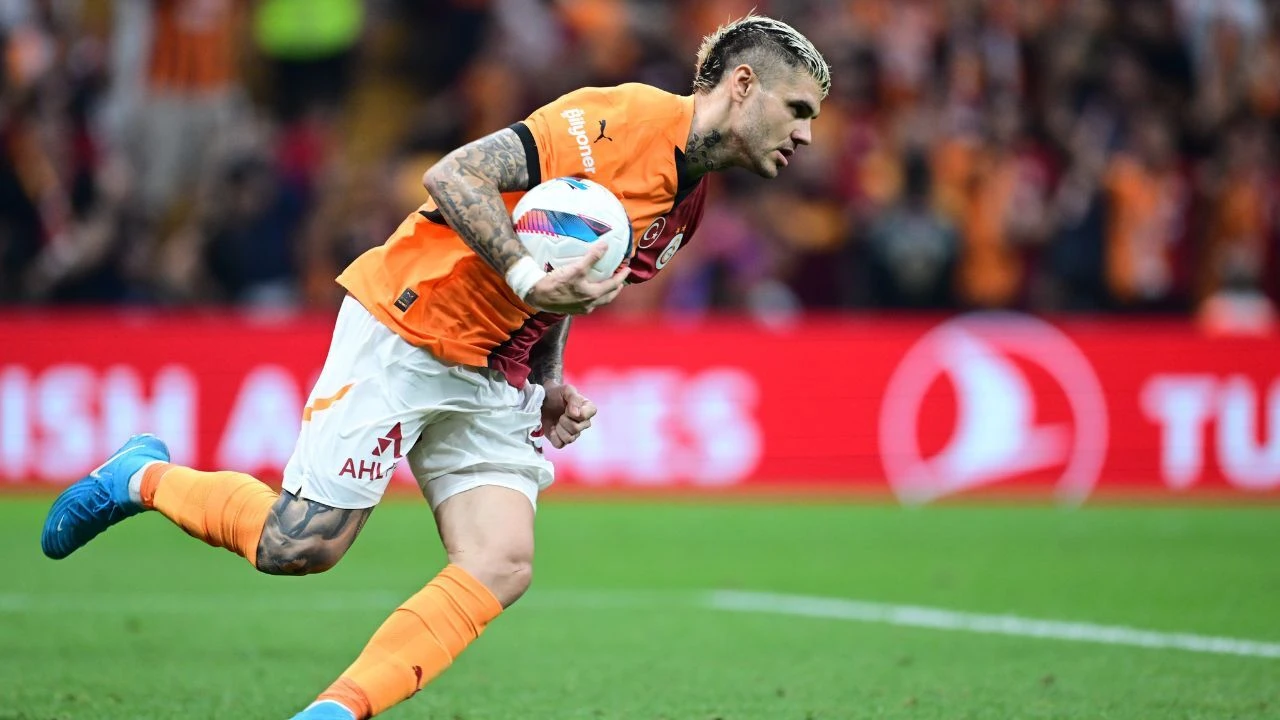 Galatasaray sezonun açılış maçında Hatayspor'u 2-1 yendi! - 6. Resim