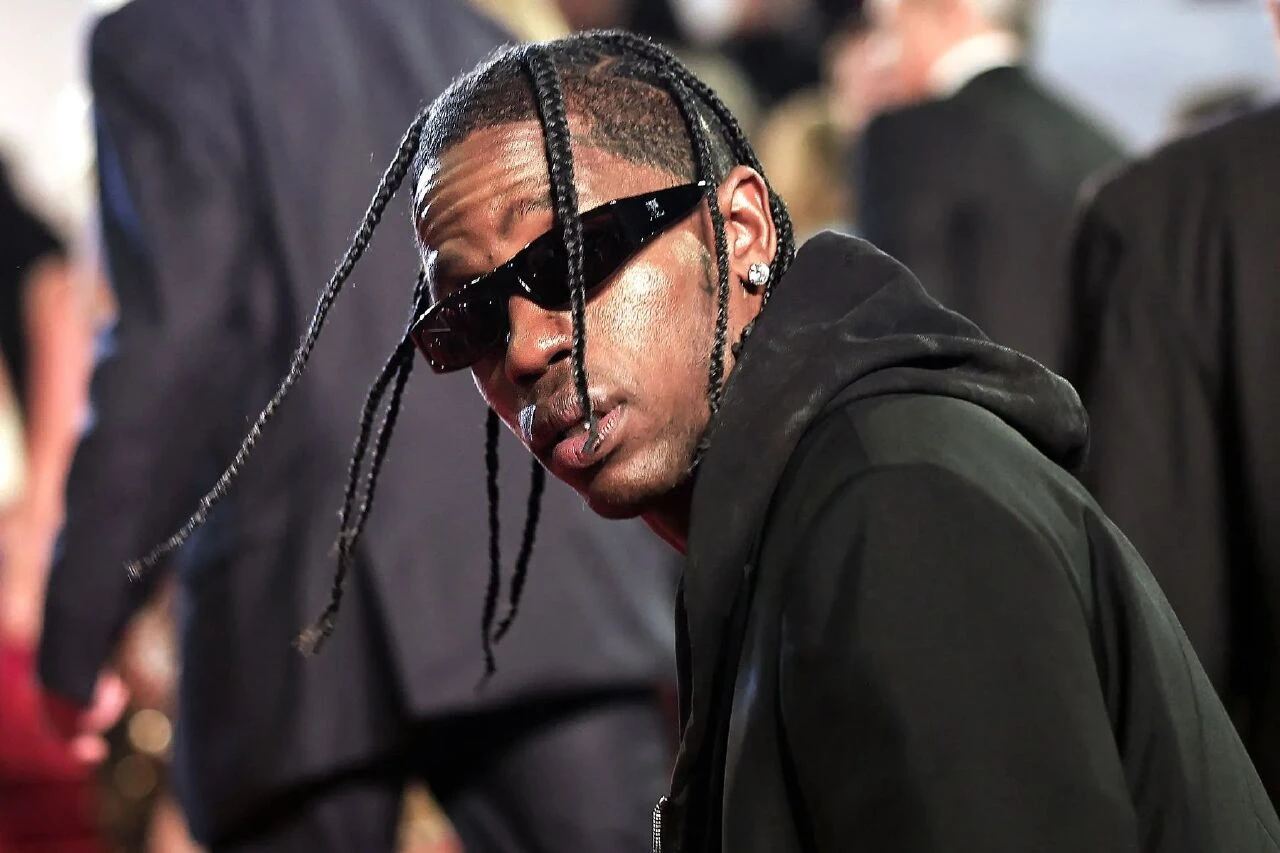 Travis Scott lüks otelde olay çıkardı: Gözaltına alındı - 3. Resim