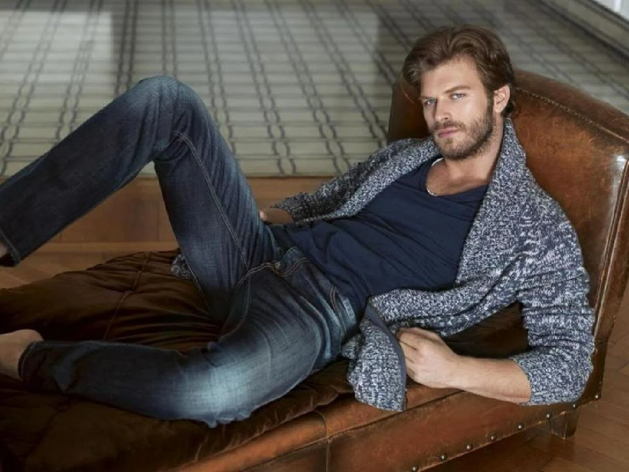 Kıvanç Tatlıtuğ soyguncu olacak! Türkiye'de bir ilk