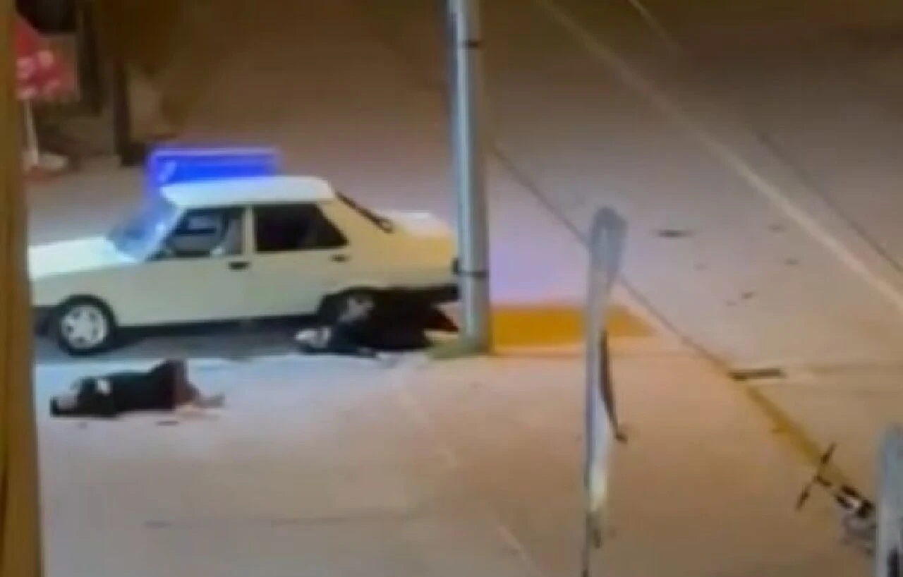 Konya'da anne ve kızı sokak ortasında kurşun yağmuruna tutuldu - 1. Resim