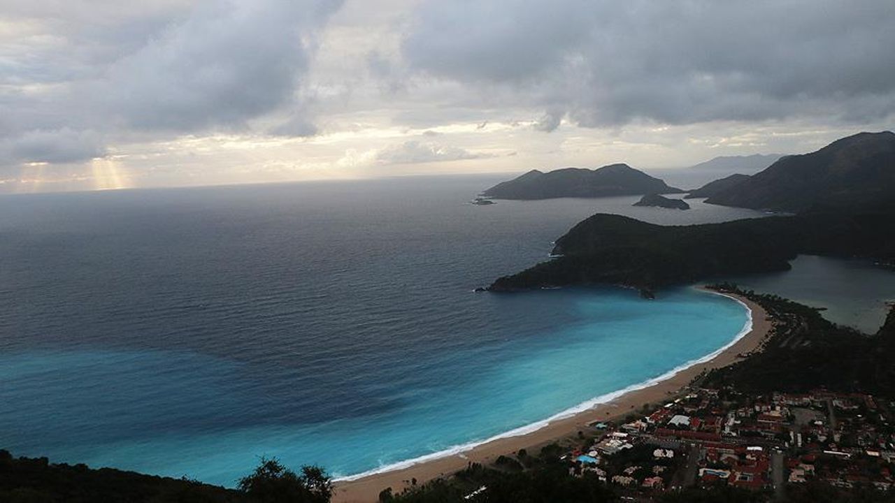 Türkiye&#039;de deniz suyu sıcaklıklarının haritası çıkarıldı! İşte en sıcak ve en soğuk deniz