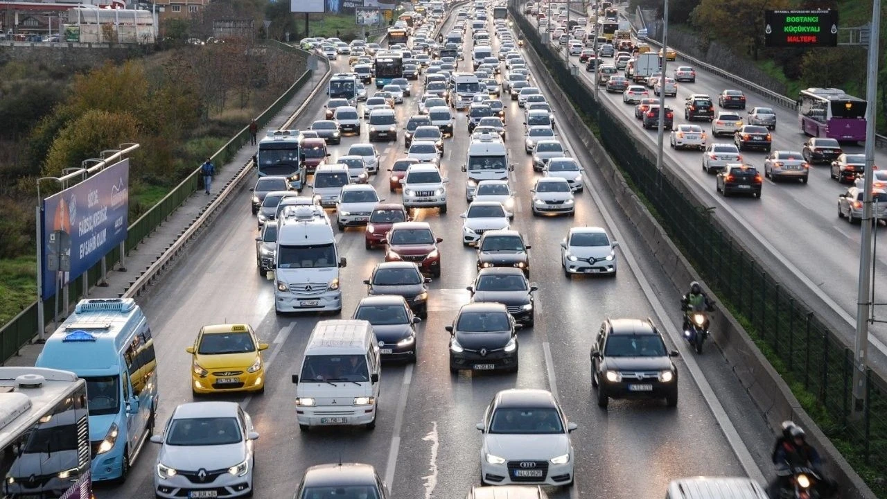 Zorunlu trafik sigortasına gelecek zam oranı belli oldu! Karar Resmi Gazete'de yayınlandı