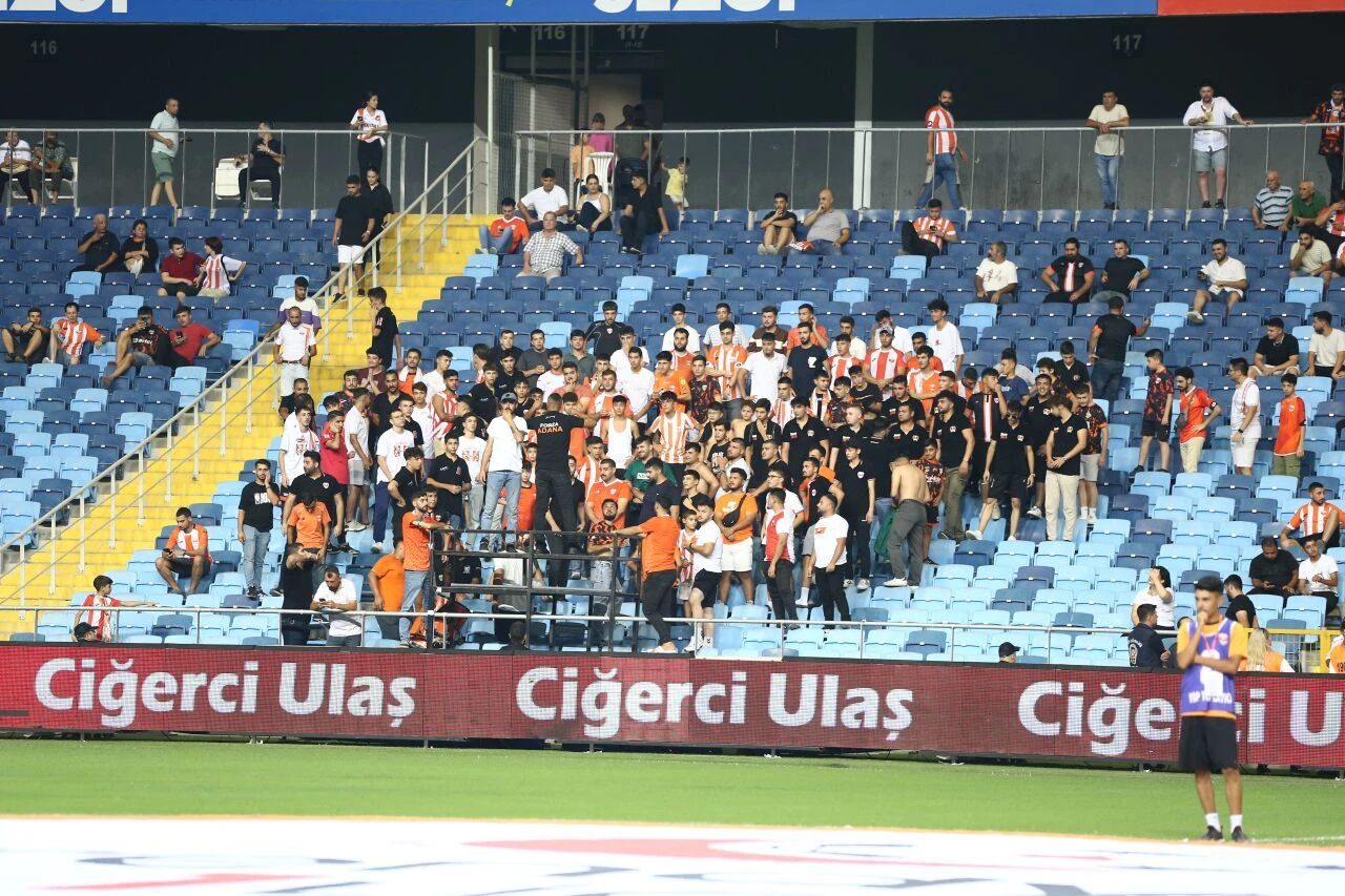Adanaspor Teknik Direktörü Francois Ciccolini: Taraftarlarımıza ihtiyacımız var