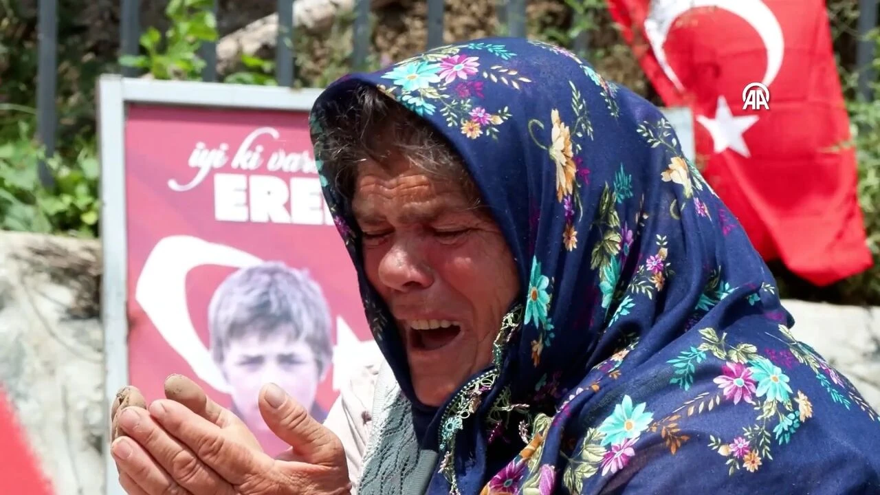 Eren Bülbül ve Ferhat Gedik'in şehadetinin 7.yılı! Annesinin anlattığı cep telefonu detayı yürekleri sızlattı - 5. Resim