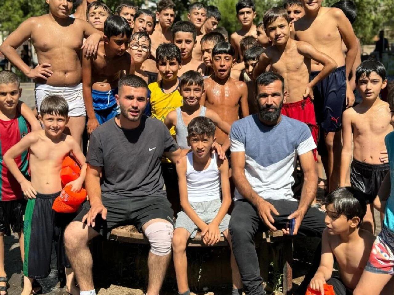 “Abe sıcaktır” dedi, ünlü oldu! Kerimcan Durmaz gibi birçok fenomen sosyal medyadan paylaştı