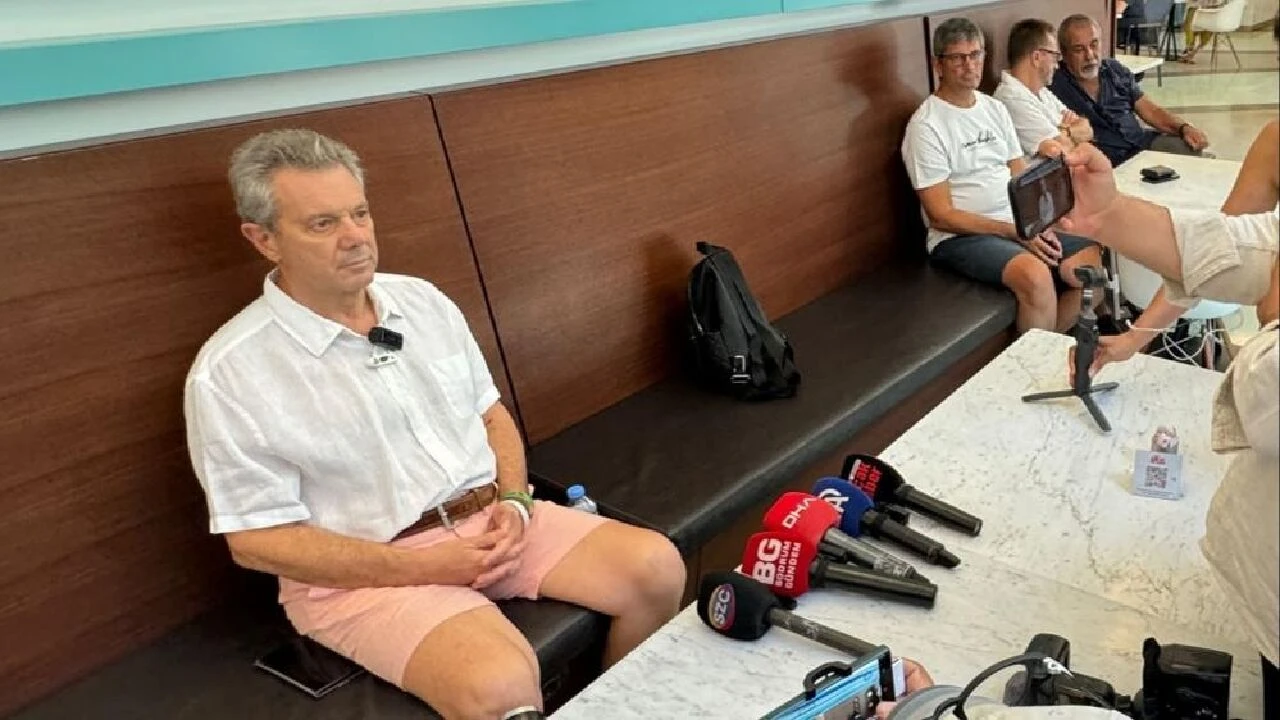 Darbedilen doktor emeklilik kararı aldı! 40 yıllık tecrübe, mesleğe küstü - 2. Resim