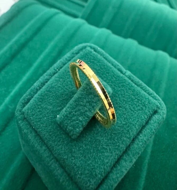 Altın yüzüklerin efendisi güncellendi! Yeni gelinlerin gözdesi Ajda yüzük