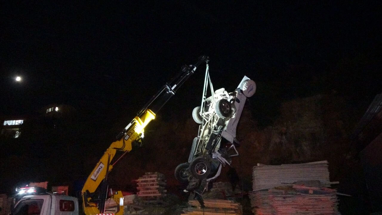 Aracı durduramadı: Bebeği ve eşinin ölümünü çaresizce izledi! - 2. Resim