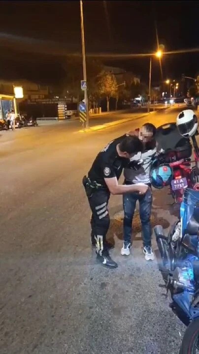 Egzoz sesiyle rahatsızlık veren kişiye polisten ibretlik ceza - 1. Resim