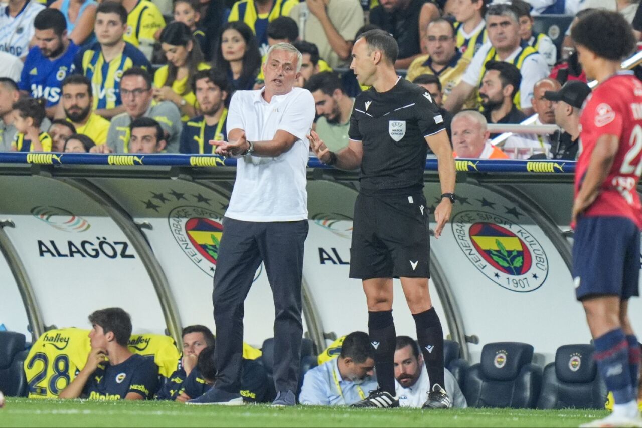 Fenerbahçe, Lille ile 1-1 berabere kalarak Şampiyonlar Ligi'ne veda etti! - 1. Resim