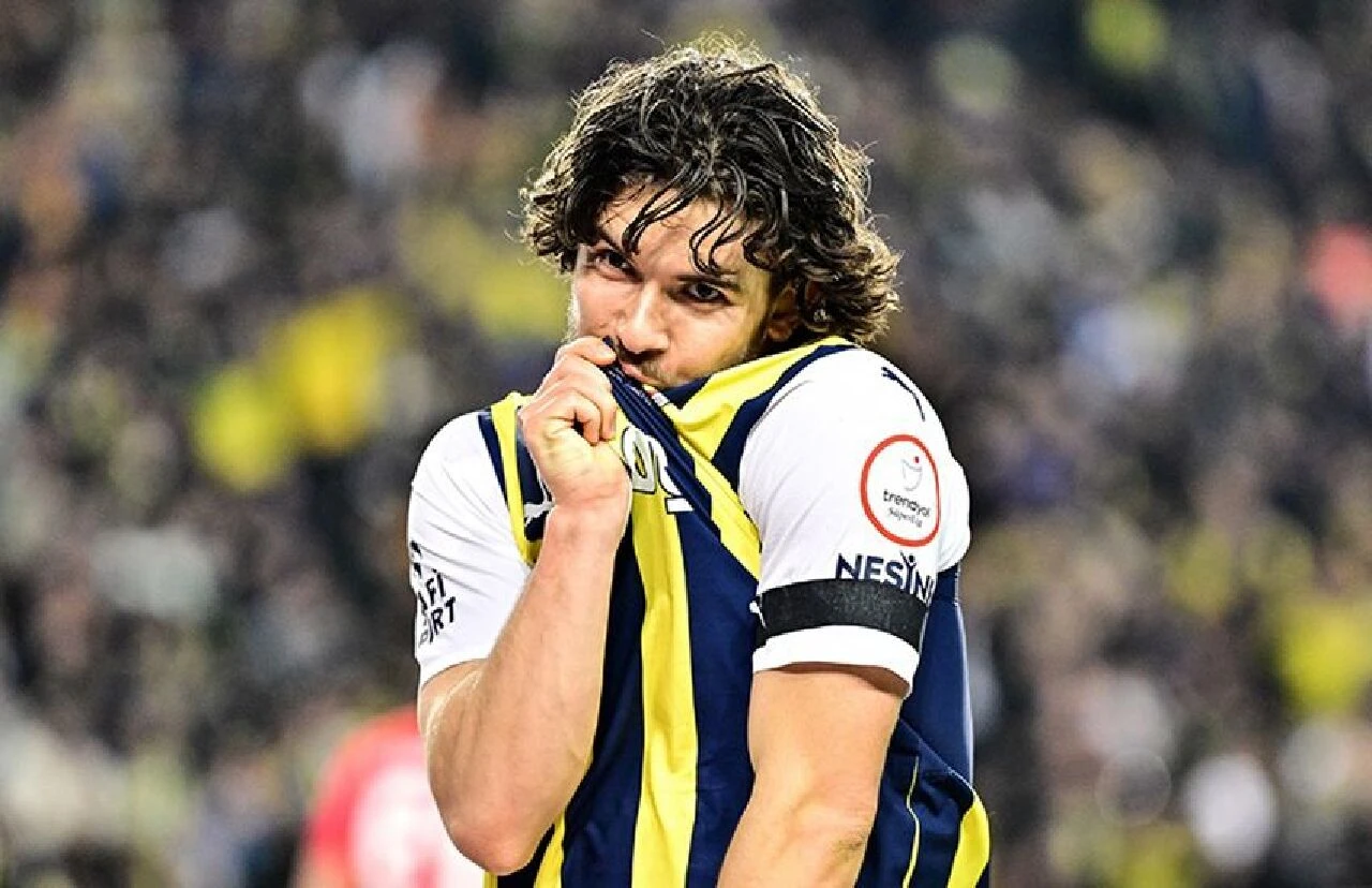 Ferdi Kadıoğlu rekor teklif sonrası kararını verdi