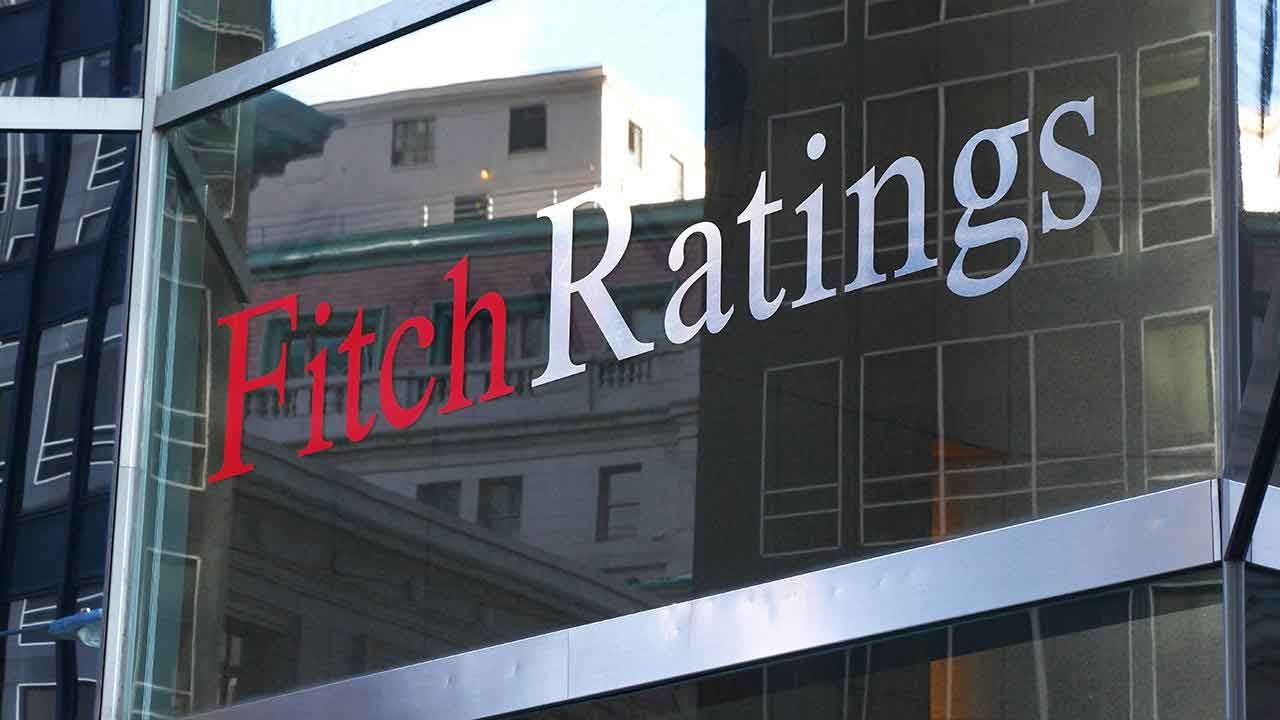 Fitch, İsrail&#039;in kredi notunu düşürdü