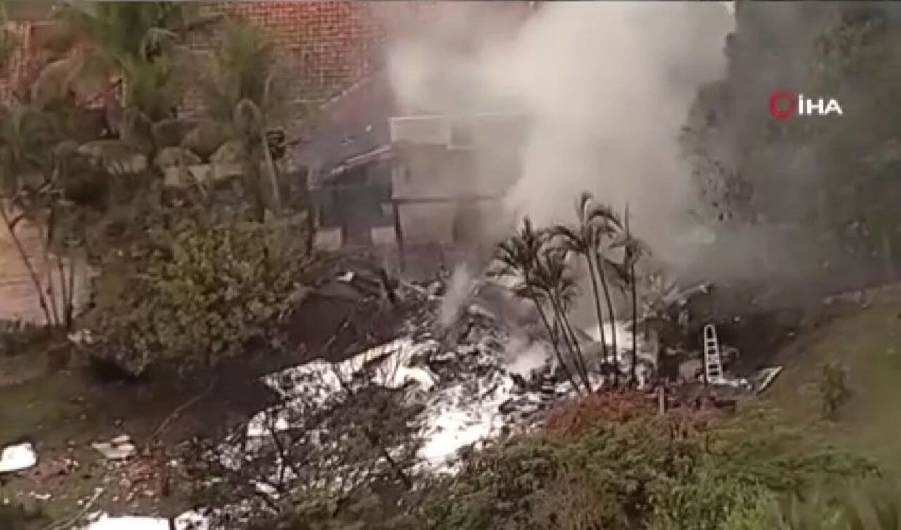 Katliam gibi uçak kazasında kan donduran mesajlar: Yaşanacakları resmen öngörmüş