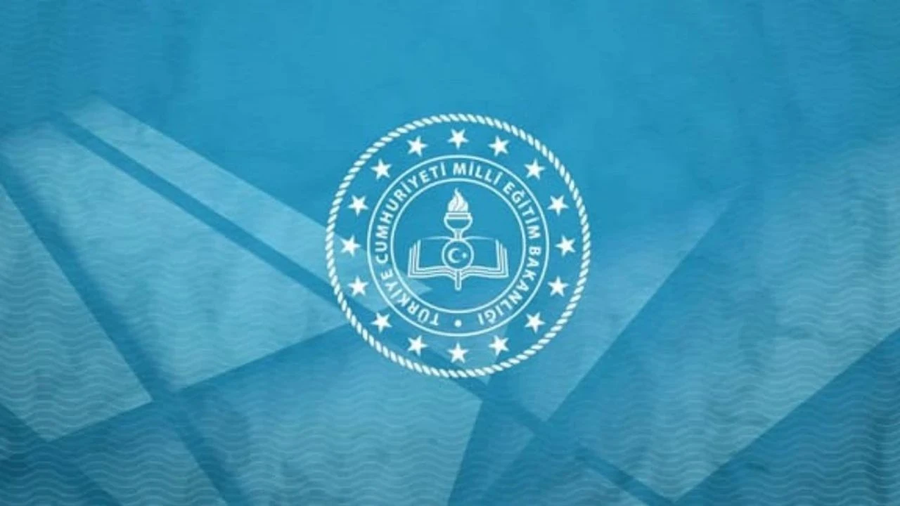 MEB'den açıköğretime geçiş işlemlerinde düzenlemeye gitti 