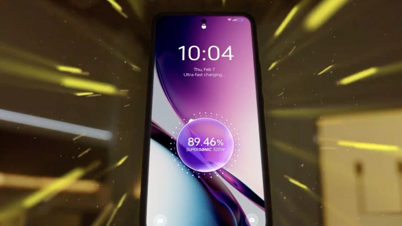 Realme, akıllı telefonları 4 dakikada yüzde 100 şarj edecek yeni özelliğini duyurdu