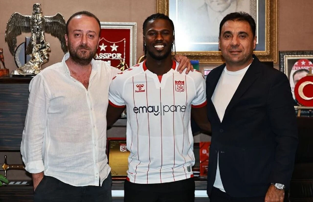 Sivasspor Keita Balde transferini duyurdu! 2 yıllık sözleşmeye imzayı attı - 1. Resim
