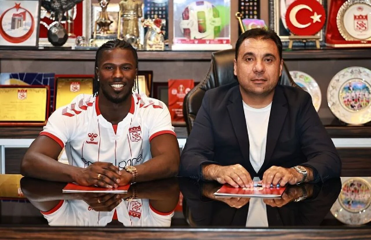 Sivasspor Keita Balde transferini duyurdu! 2 yıllık sözleşmeye imzayı attı - 3. Resim