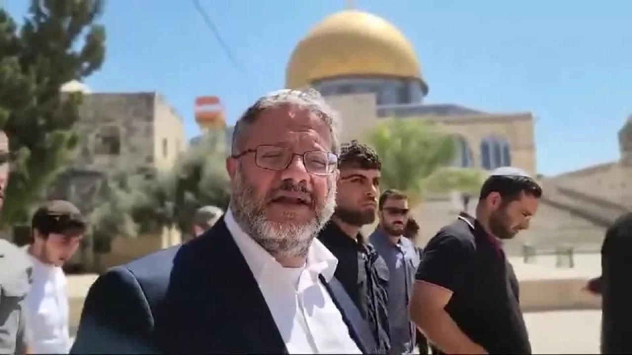 Zulüm bitmiyor: Yine başrolde aşırı sağcı Ben-Gvir yine polis eşliğinde Mescid-i Aksa baskını