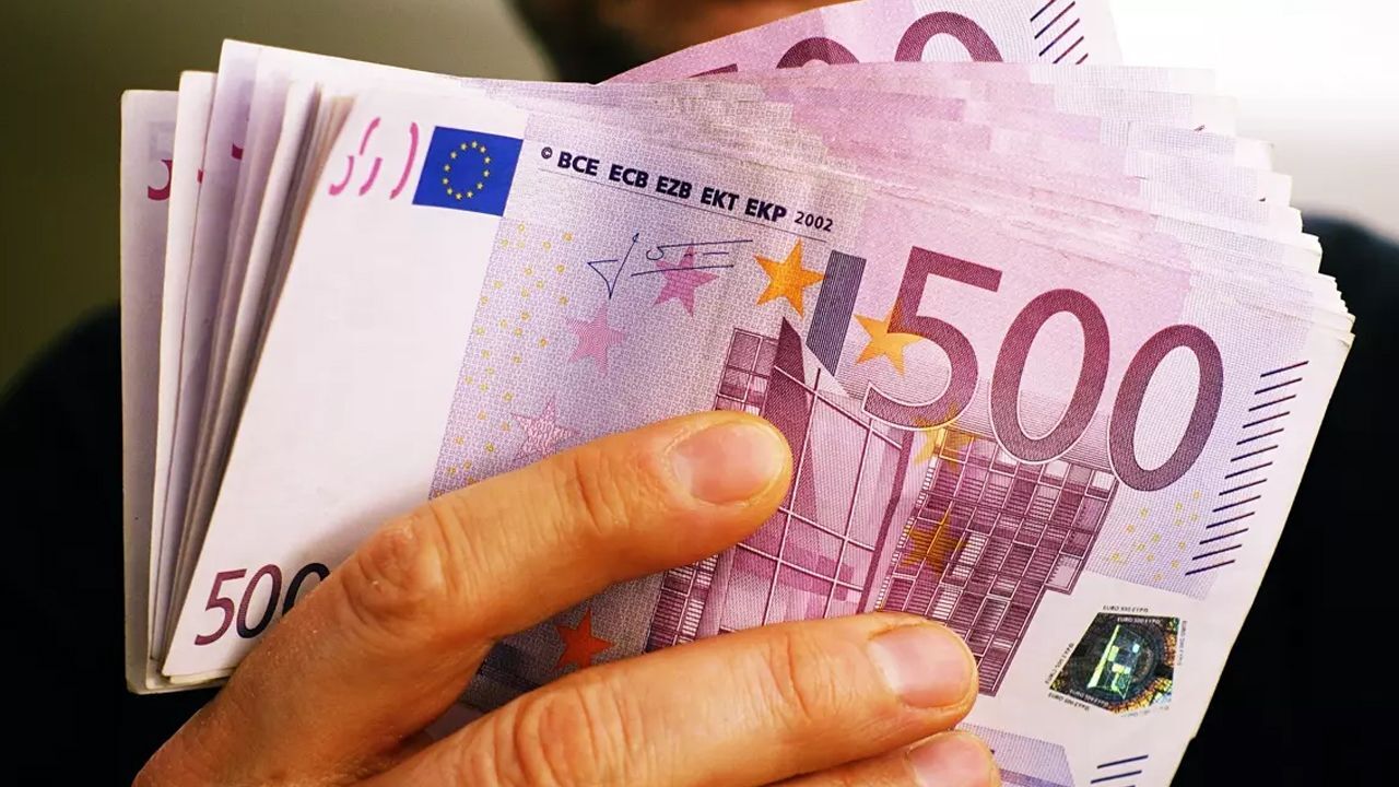 Euro/TL tarihi rekorunu kırdı! Kritik seviyeyi aştı: İşte euro/TL kuru için son durum