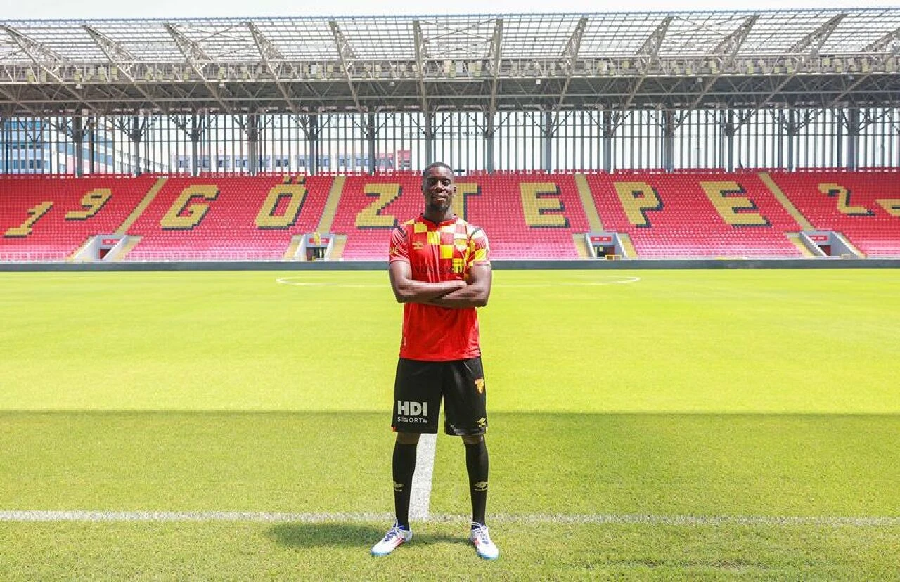 Göztepe, Malcolm Bokele'yi transfer etti - 1. Resim
