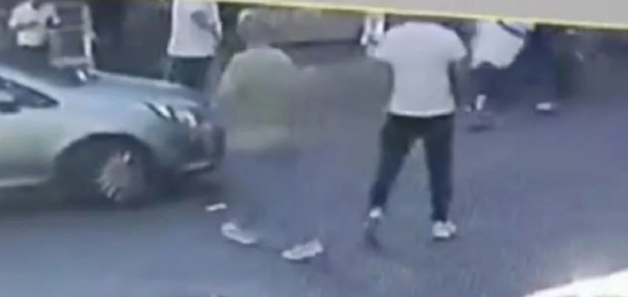 İstanbul'da maganda dehşeti: Önce küfretti, sonra dövdü, yetmedi aracıyla üstünden geçti