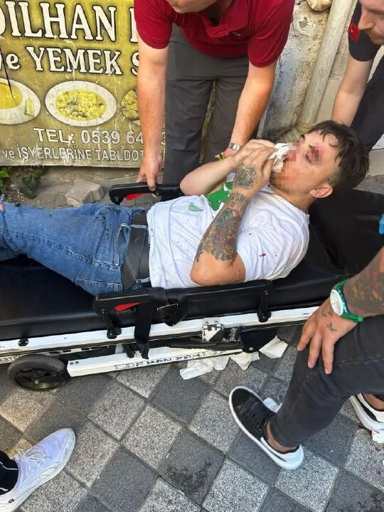 İstanbul'da maganda dehşeti: Önce küfretti, sonra dövdü, yetmedi aracıyla üstünden geçti