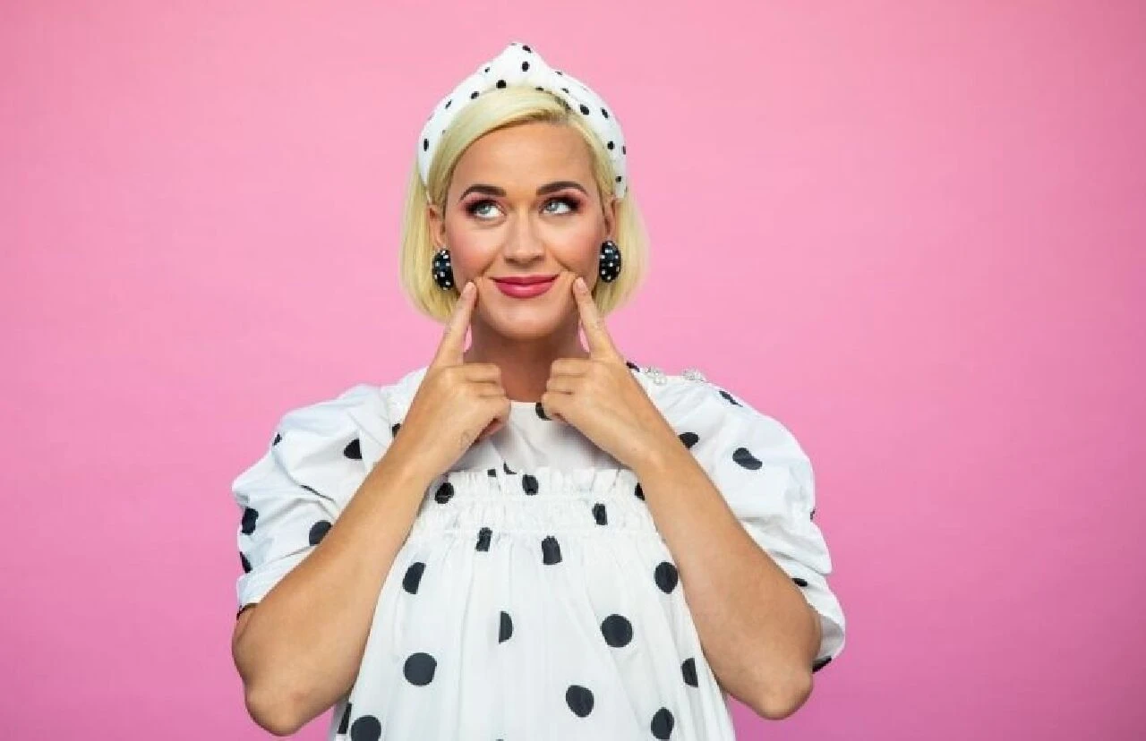 Şarkıcı Katy Perry'nin başı dertte! Soruşturma başlatıldı