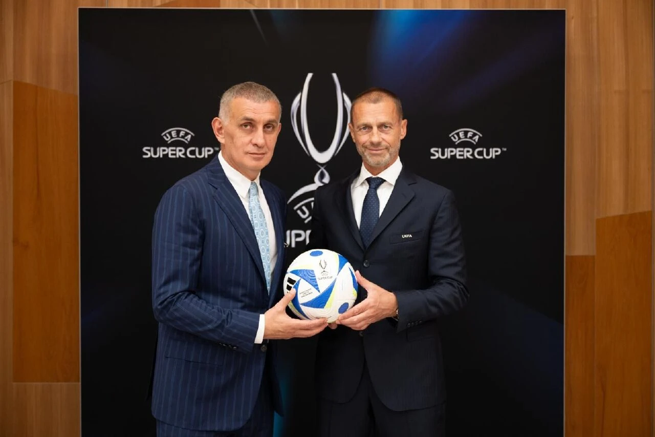 TFF'den UEFA ziyareti:  İbrahim Hacıosmanoğlu, Ceferin ile görüştü - 1. Resim