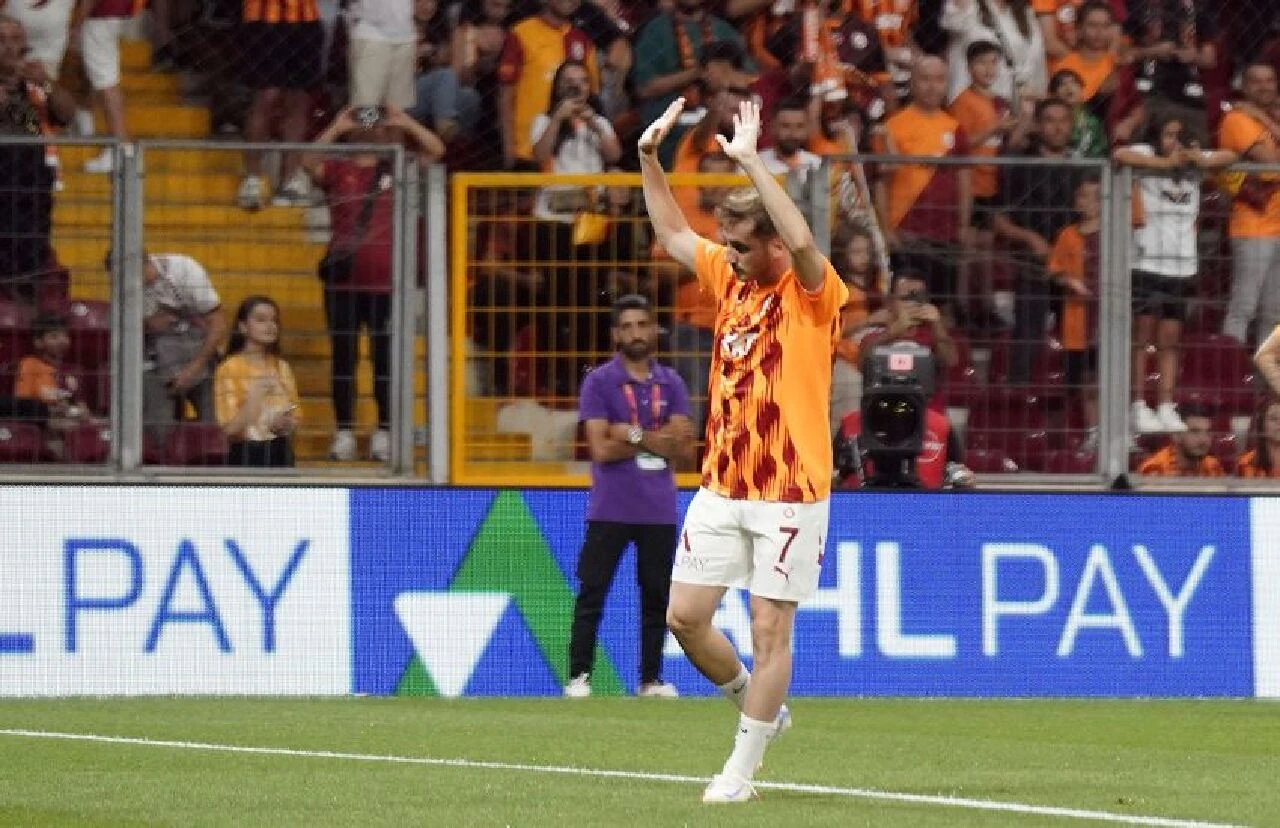 Galatasaray'da Kerem Aktürkoğlu dönemi sona eriyor! Teklifi kabul etti - 2. Resim