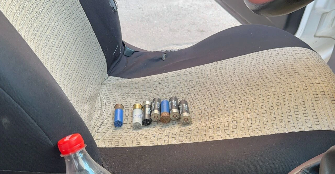 Polis alarma geçti! Park halindeki araçtan çıkanlar şoke etti! - 1. Resim