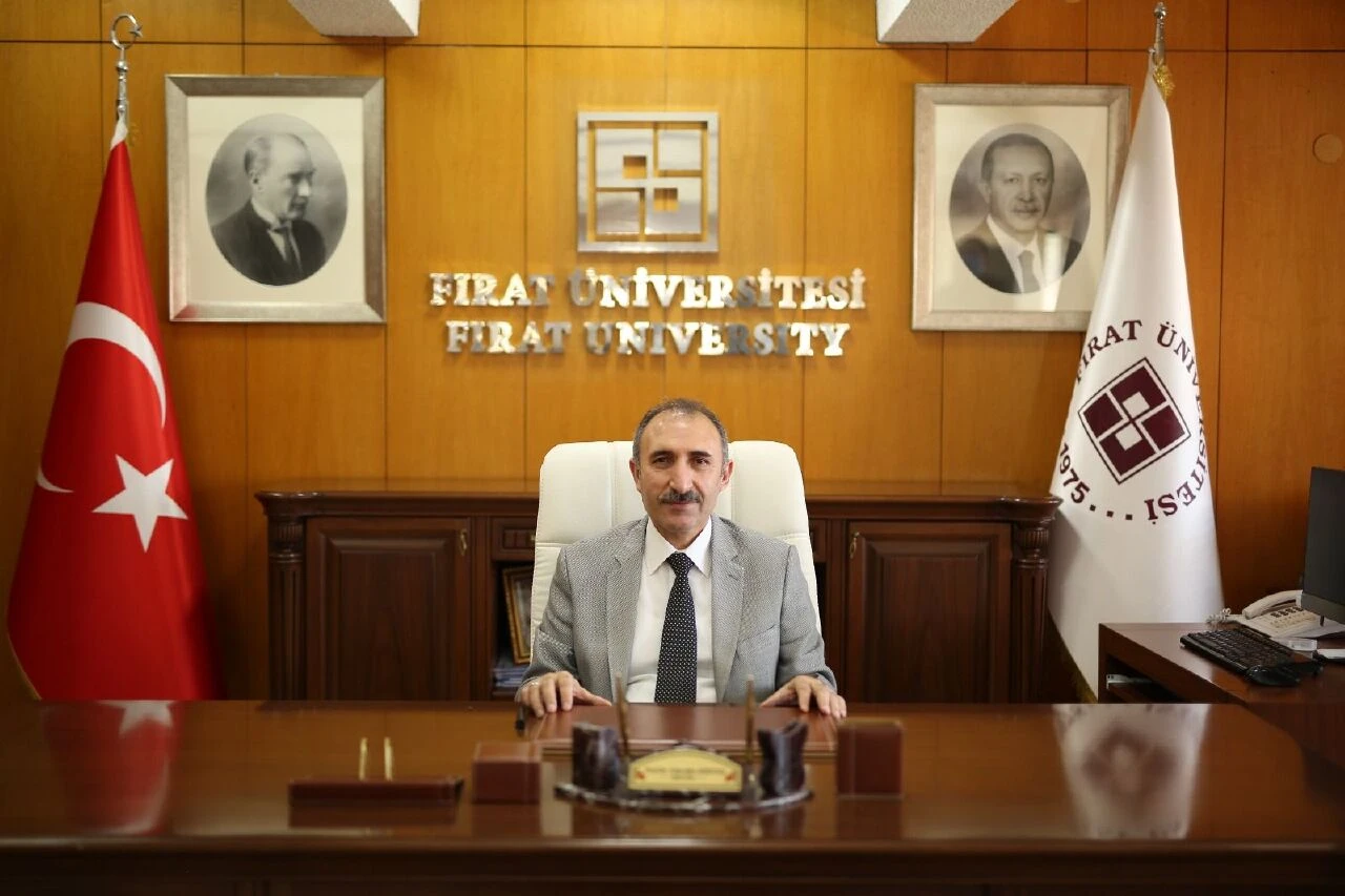 Resmi Gazete kararına göre Fahrettin Göktaş, Fırat Üniversitesi Rektörü olarak atandı - 1. Resim