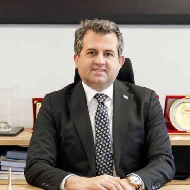 Resmi Gazete kararına göre Hamit Emrah Beriş, Çukurova Üniversitesi Rektörü oldu