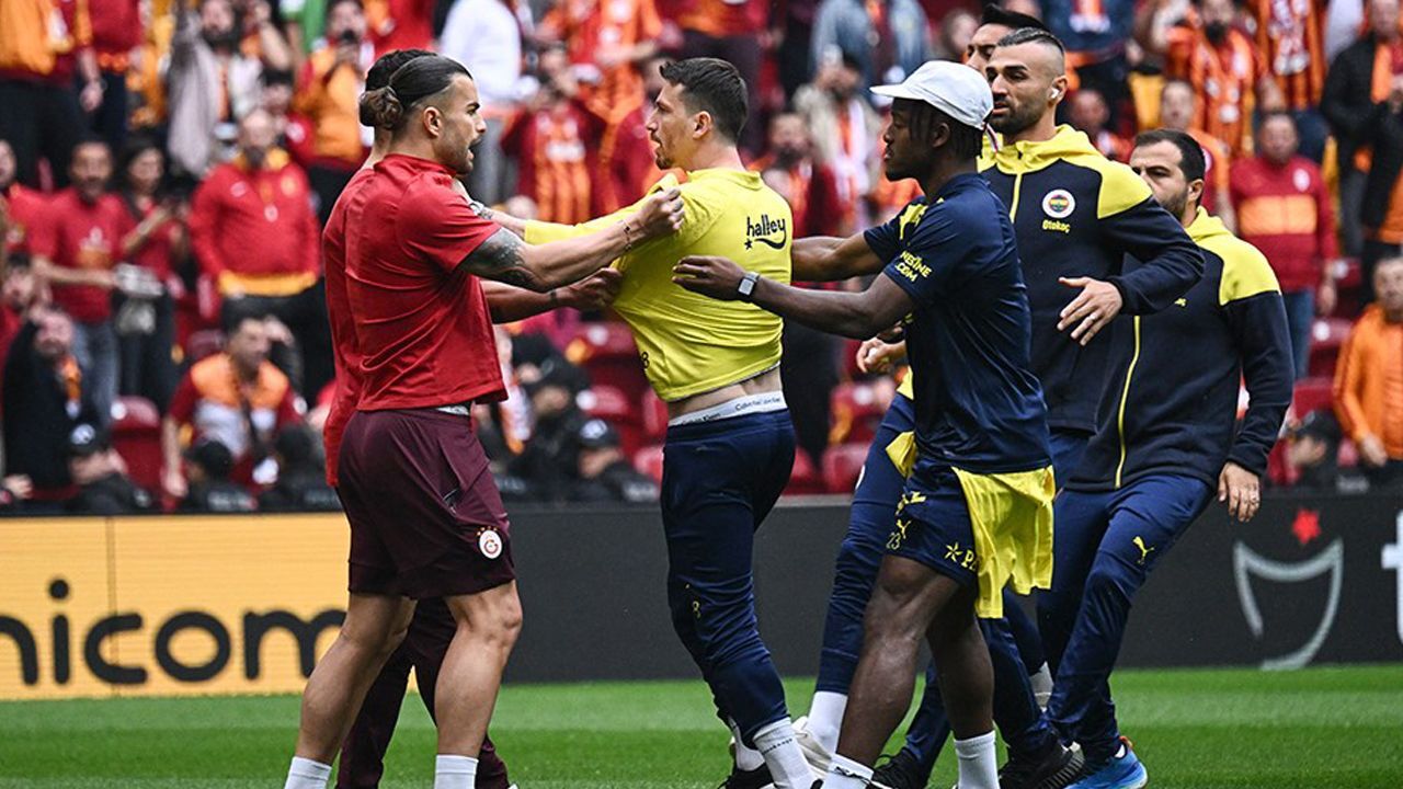 Son dakika | Olaylı Galatasaray-Fenerbahçe derbisine ilişkin iddianame düzenlendi! İki futbolcu için hapis cezası talebi