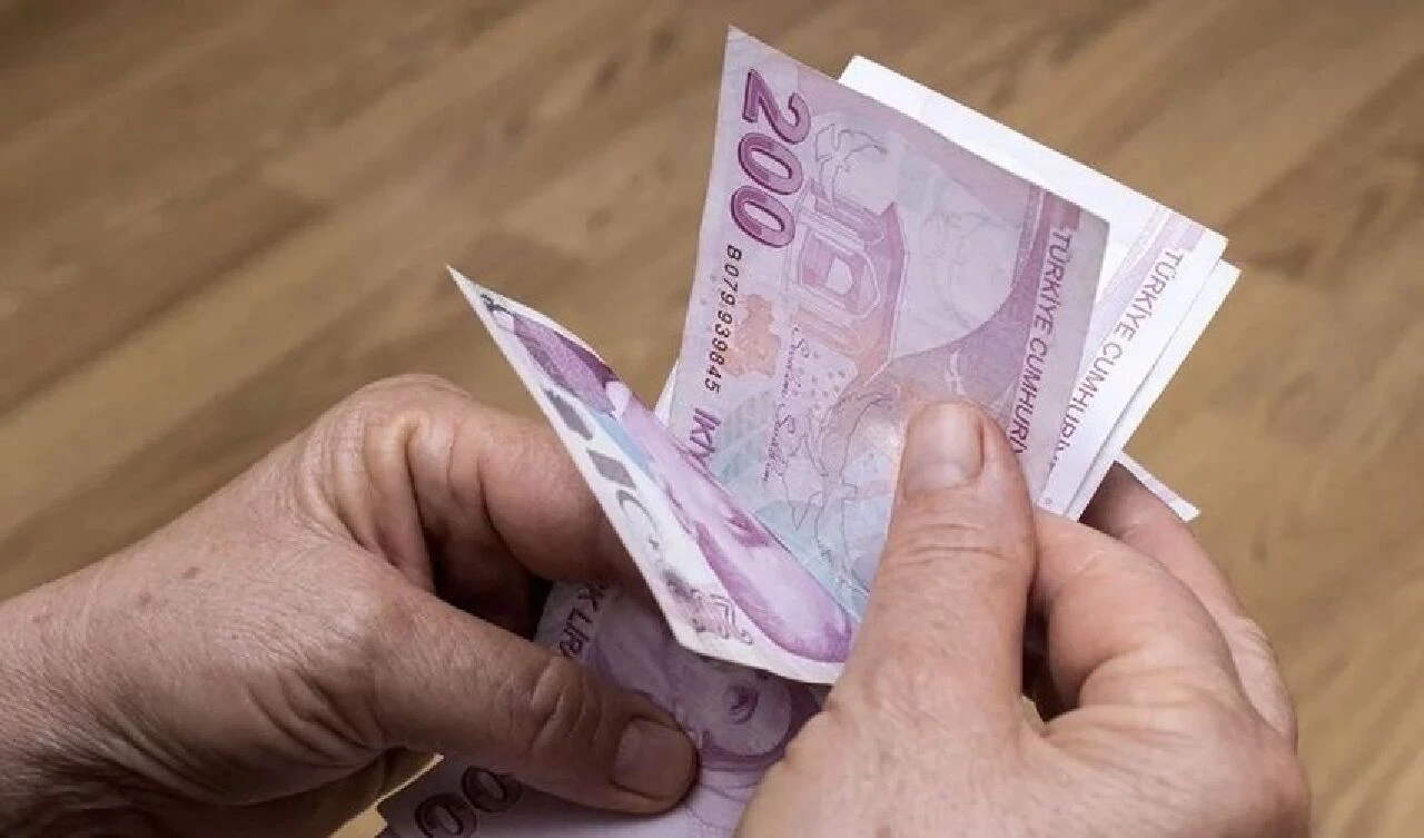 Kademeli emeklilik için gözler hükümette! Uzman isim heyecanlandıran iddiayı açıkladı: İşte kademeli emeklilik tablosu