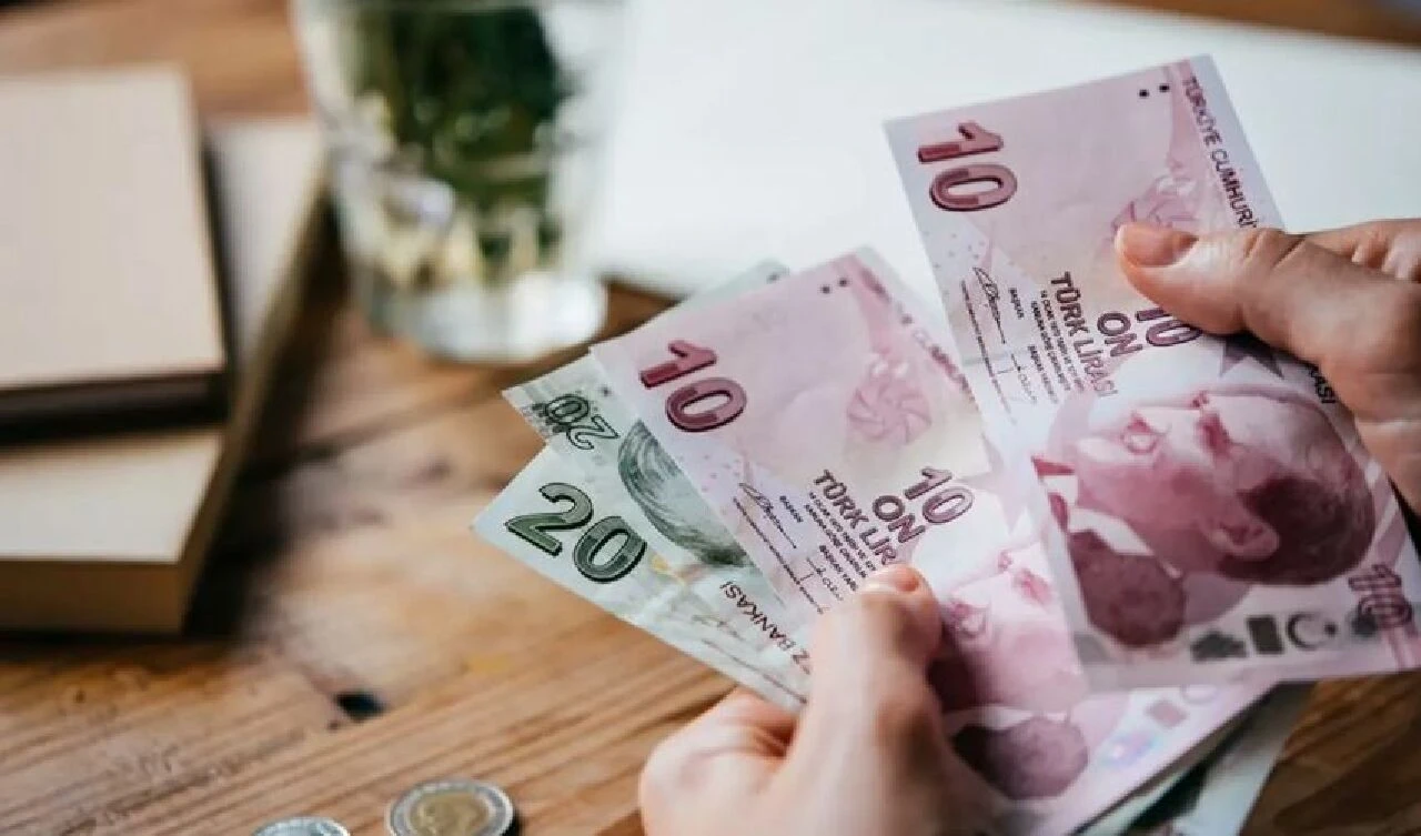 Kademeli emeklilik için gözler hükümette! Uzman isim heyecanlandıran iddiayı açıkladı: İşte kademeli emeklilik tablosu