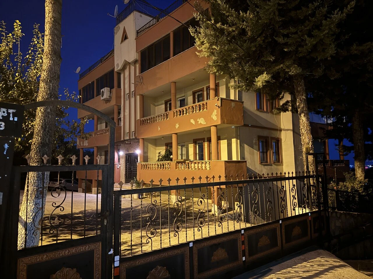 Polisi arayıp babasını ihbar etti: Birinci Dünya Savaşı döneminden kalma bomba bulundu - 2. Resim