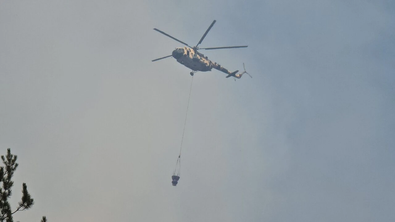 Rüzgar orman yangınlarının seyrini değiştirdi! Karabük'te havadan karadan müdahale