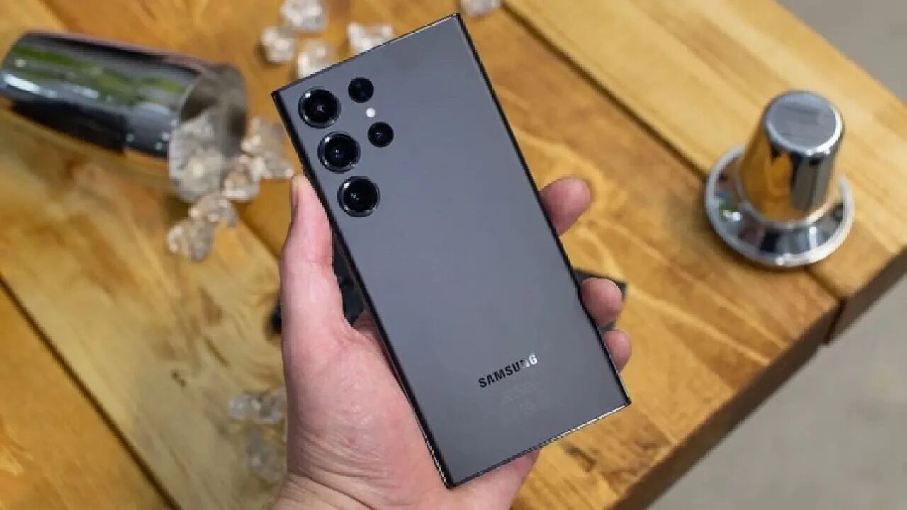 Yıllar önce üretimden kaldırılan Note serisi, Samsung Galaxy S25'e taşınıyor!